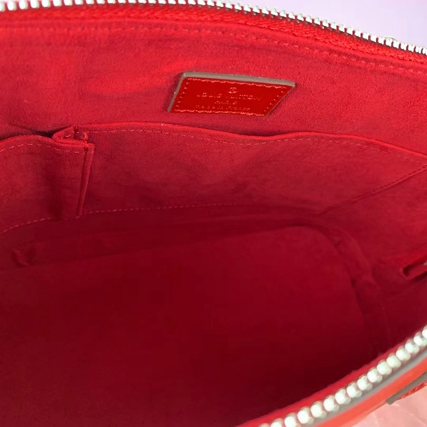 ルイヴィトンバッグ着用イメージ